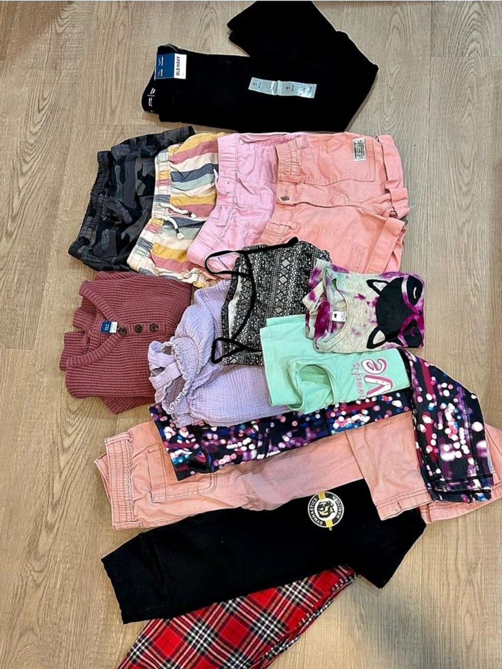 Girls Size 6-8 Clothing Lot 14 Pc Old Navy Levi’s GAP H&M